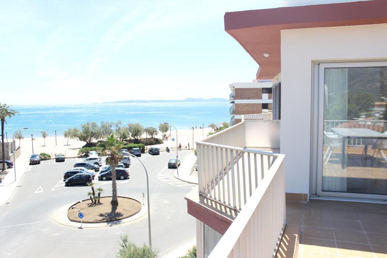רוזס Beautiful Loft, Huge Sunny Terrace, View Over The Beach And Sea מראה חיצוני תמונה